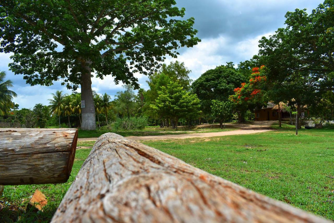 Villas Vallazoo Popola Exterior photo